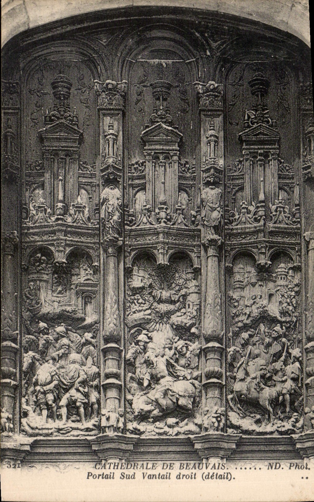 Cathédrale de Beauvais — Portail Sud Vantaill droit (détail) — ND. Phot. n°321