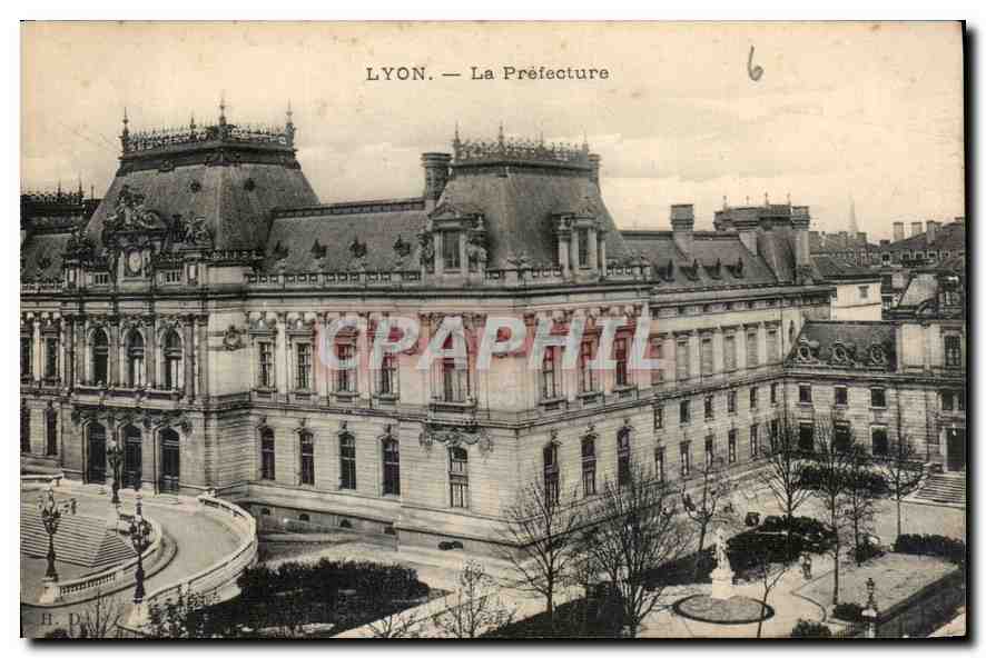 CPA Lyon La Prefecture 