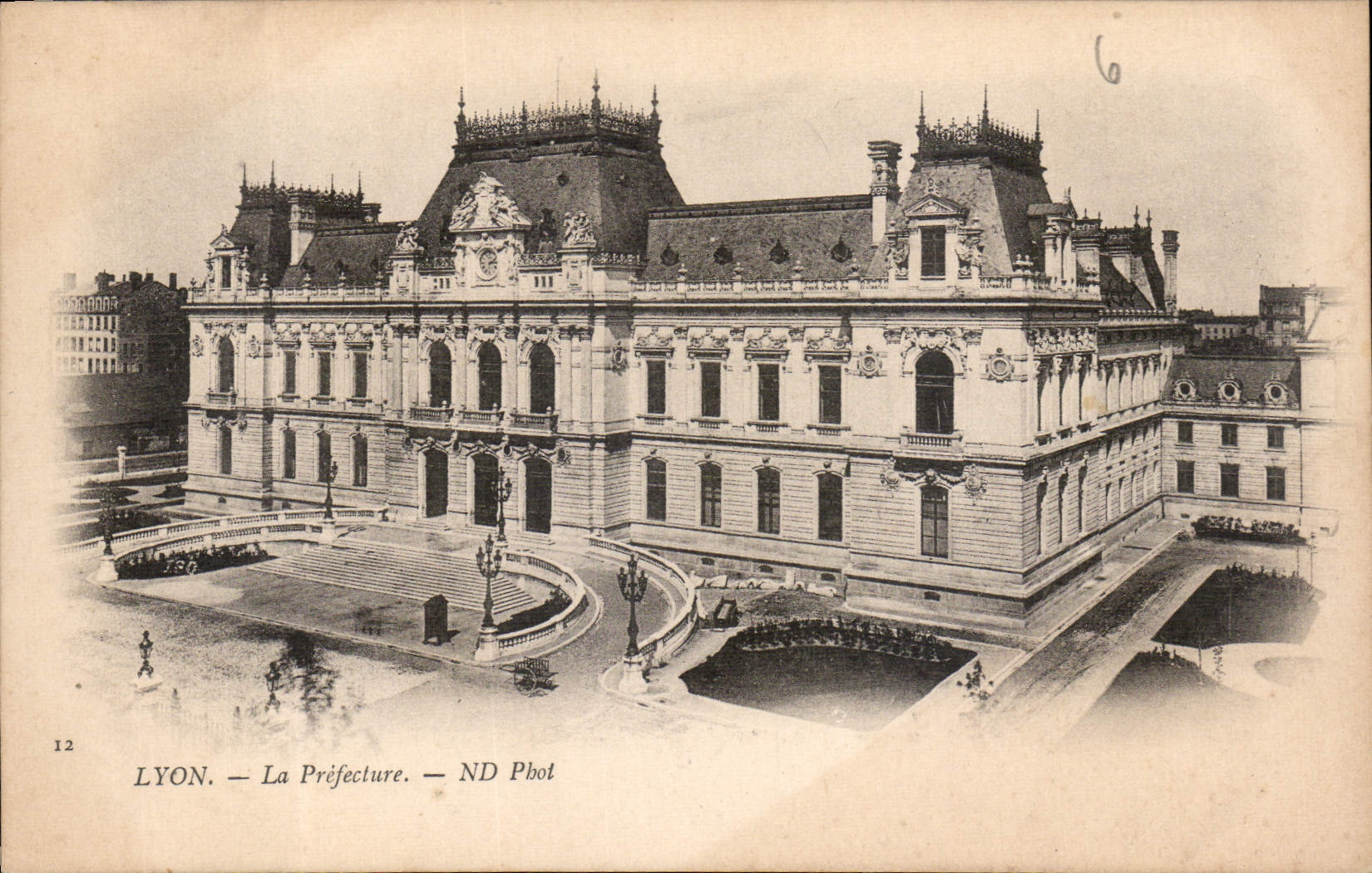 CPA Lyon La Prefecture 