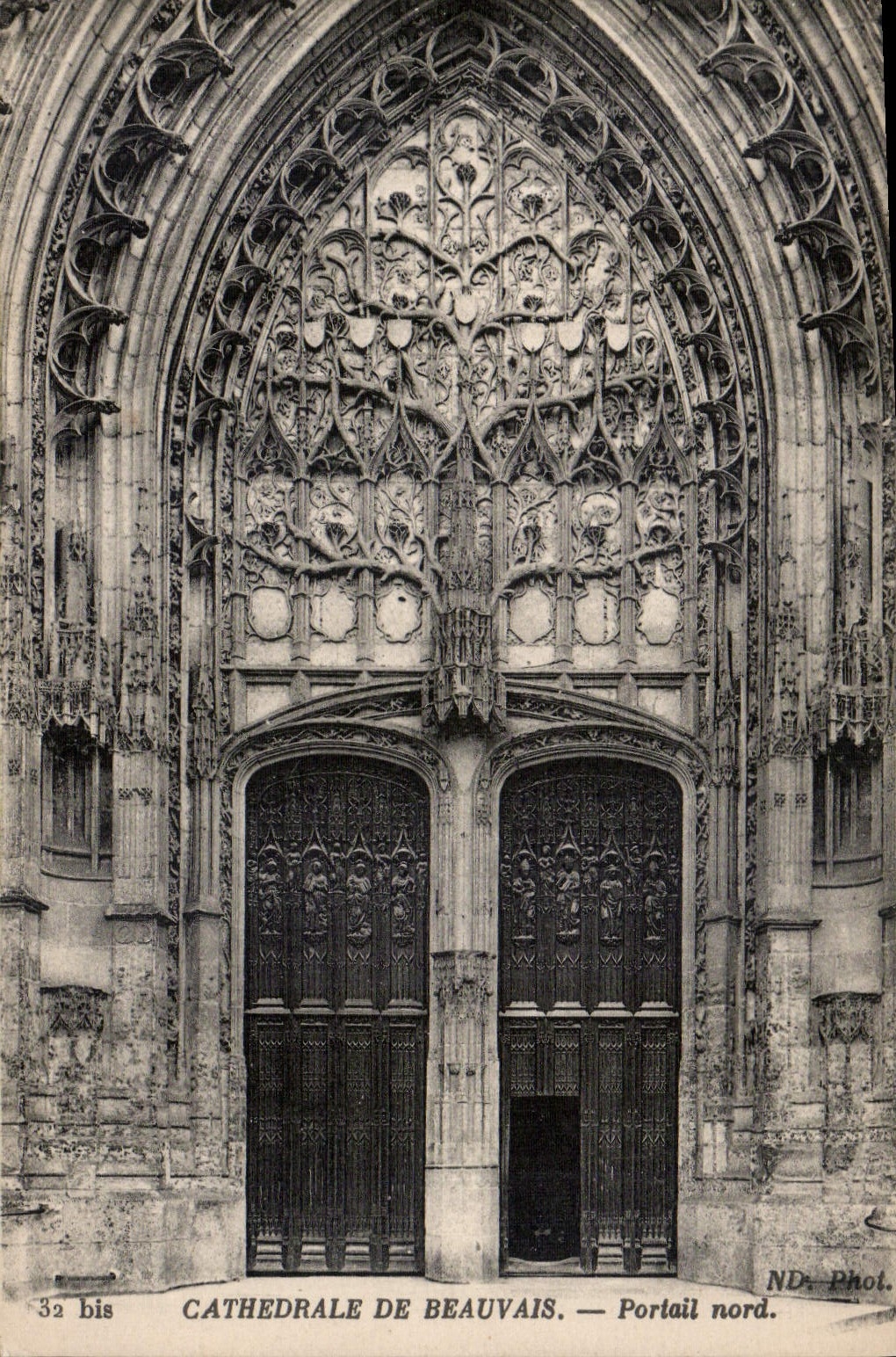 Cathédrale de Beauvais — Portail nord — ND. Phot.