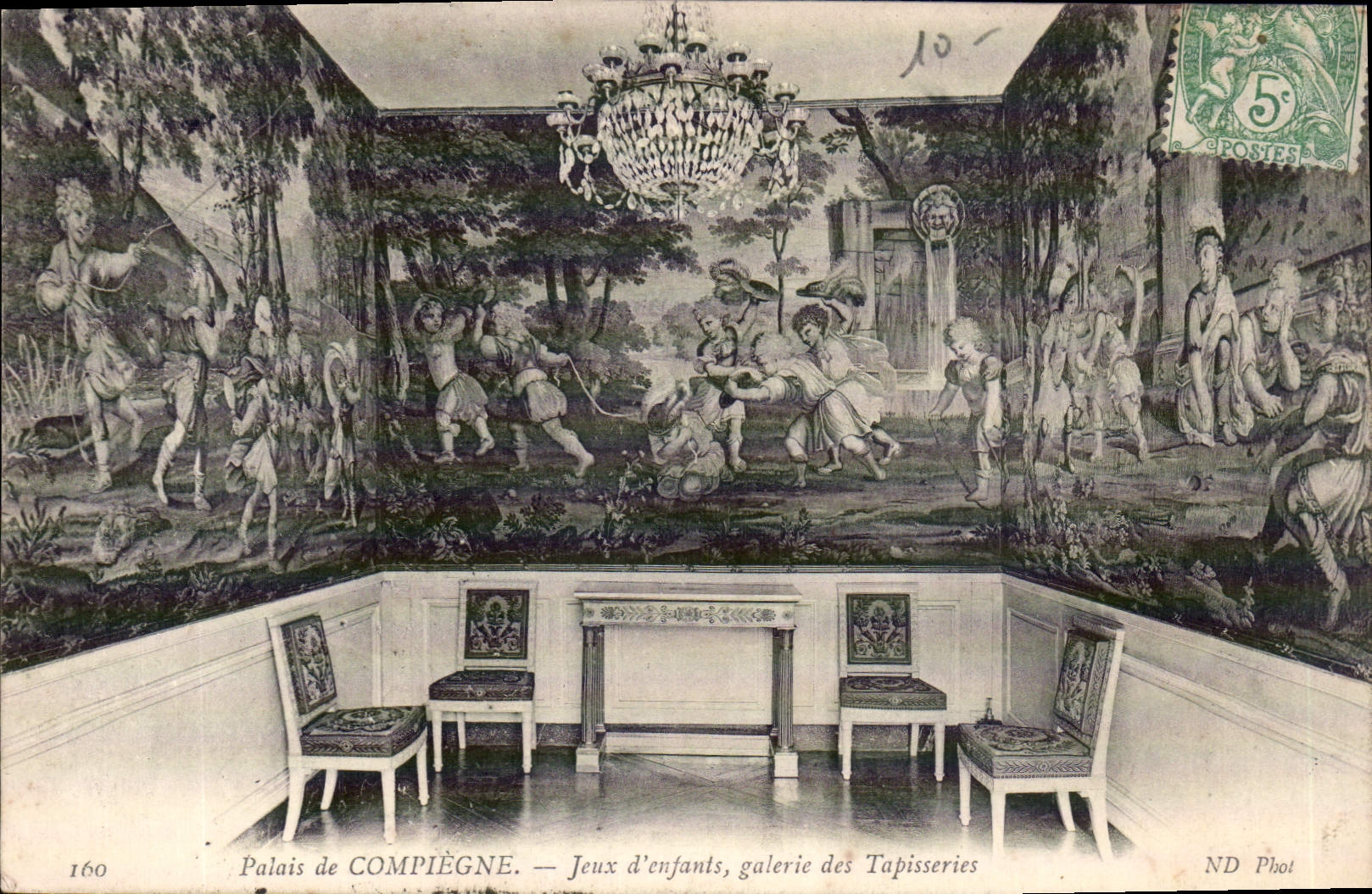 CPA Palais de Compiegne Jeux d'efants galerie des Tapisseries 