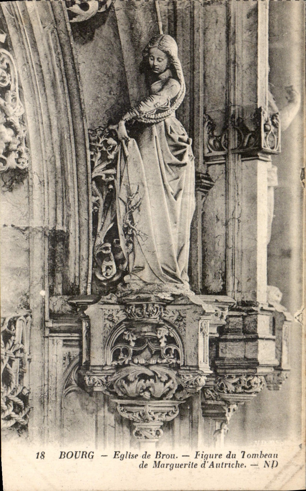 Bourg — Église de Brou — Figure du tombeau de Marguerite d'Autriche — ND