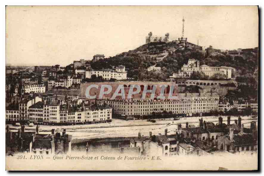 CPA Lyon Quai Pierre Seize et Coteau de Fourviere 