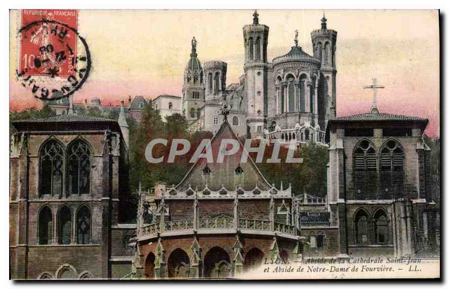 CPA Lyon Abside de la Cathedrale Saint Jean et Abside de Notre Dame de Fourviere 