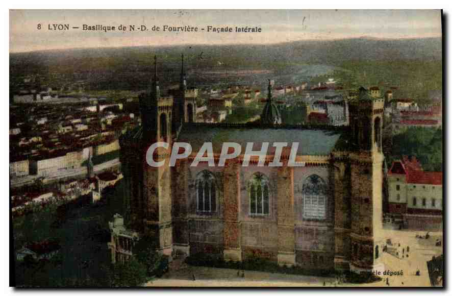 CPA Lyon Basilique de ND de Fourviere Facade laterale 