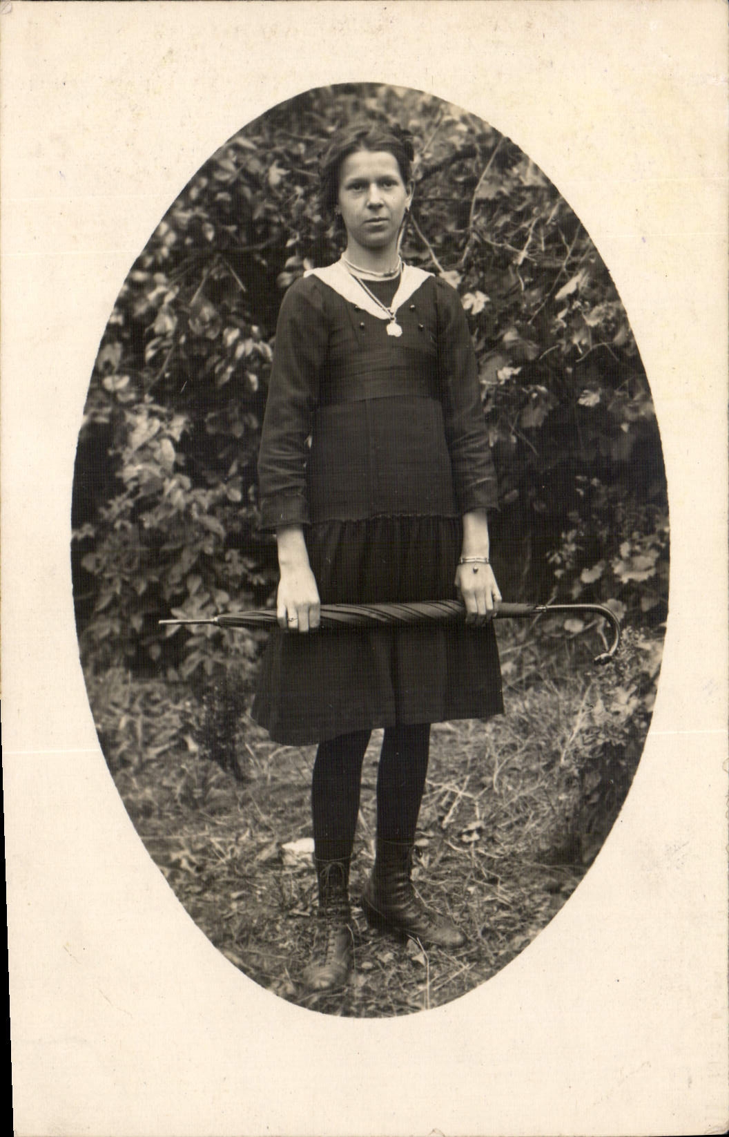 CARTE PHOTO Femme