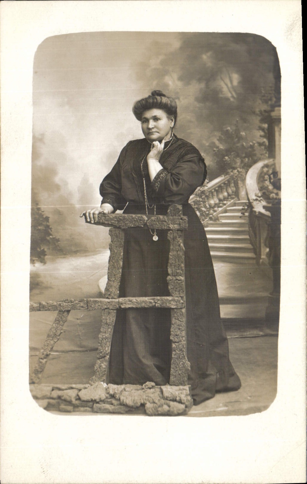 CARTE PHOTO Femme