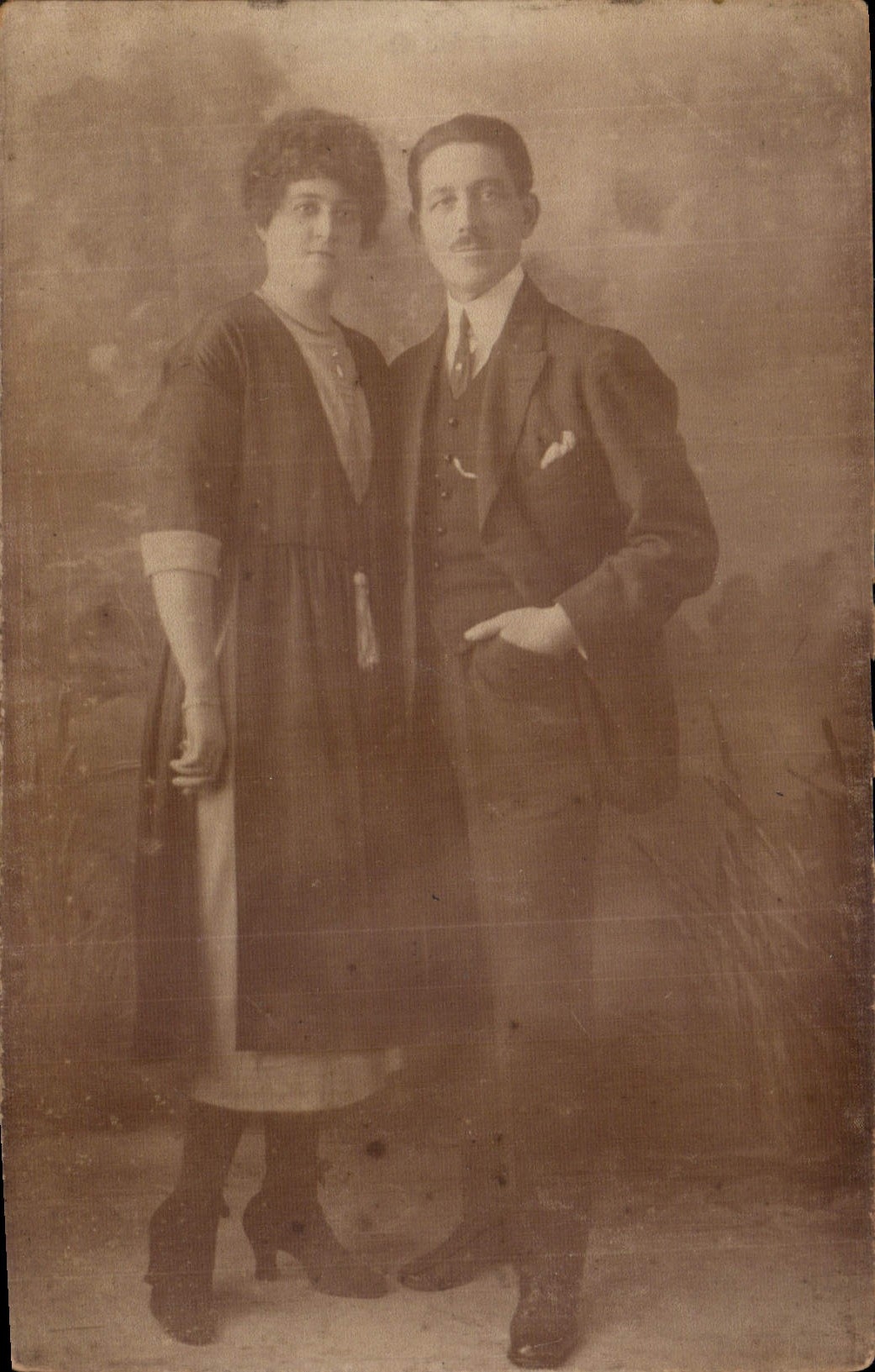 CARTE PHOTO Femme