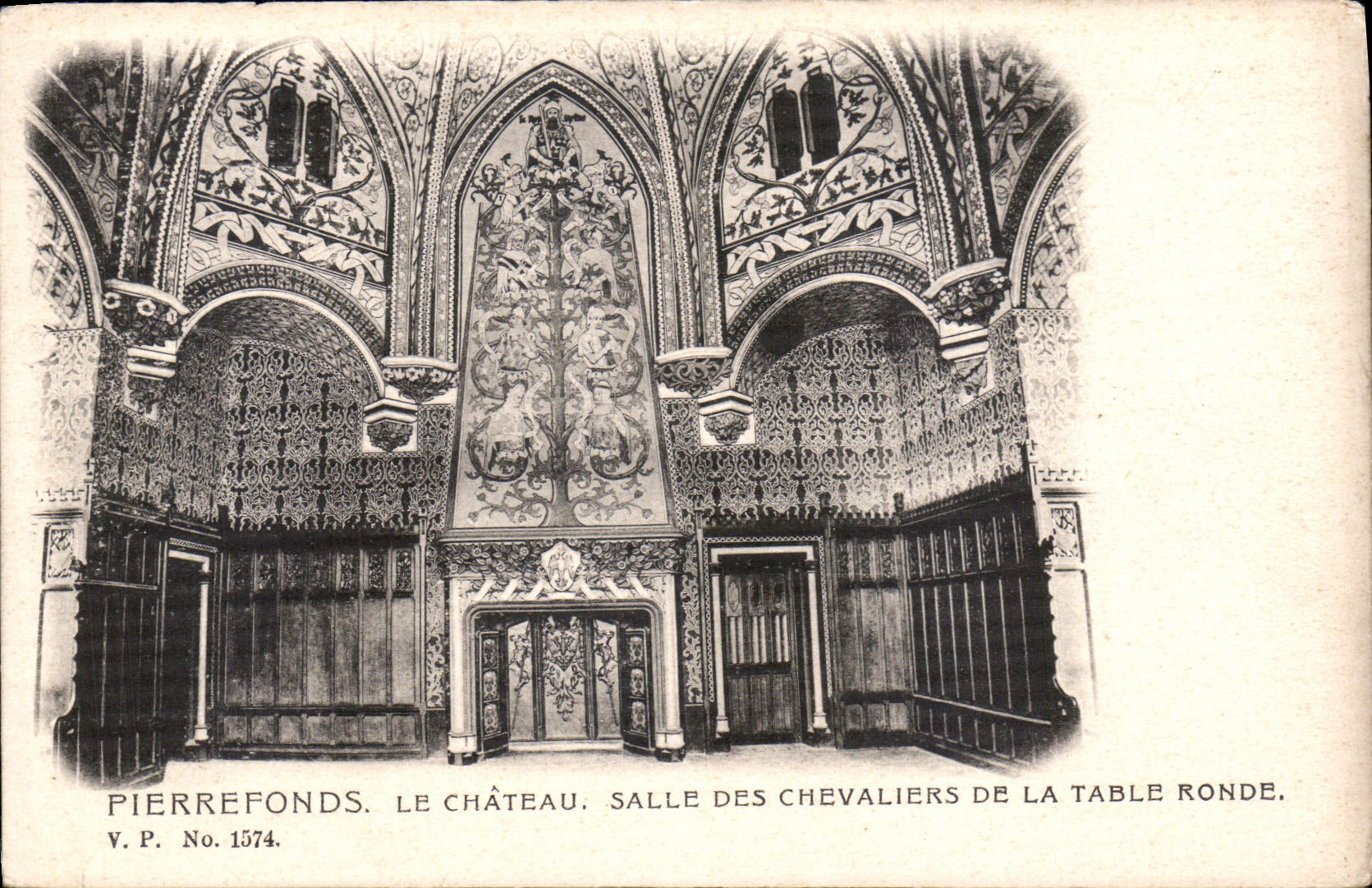 Pierrefonds. Le château. Salle des chevaliers de la Table Ronde — V.P. No 1574.