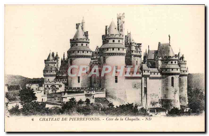 CPA Chateau de Pierrefonds Cote de la Chapelle 