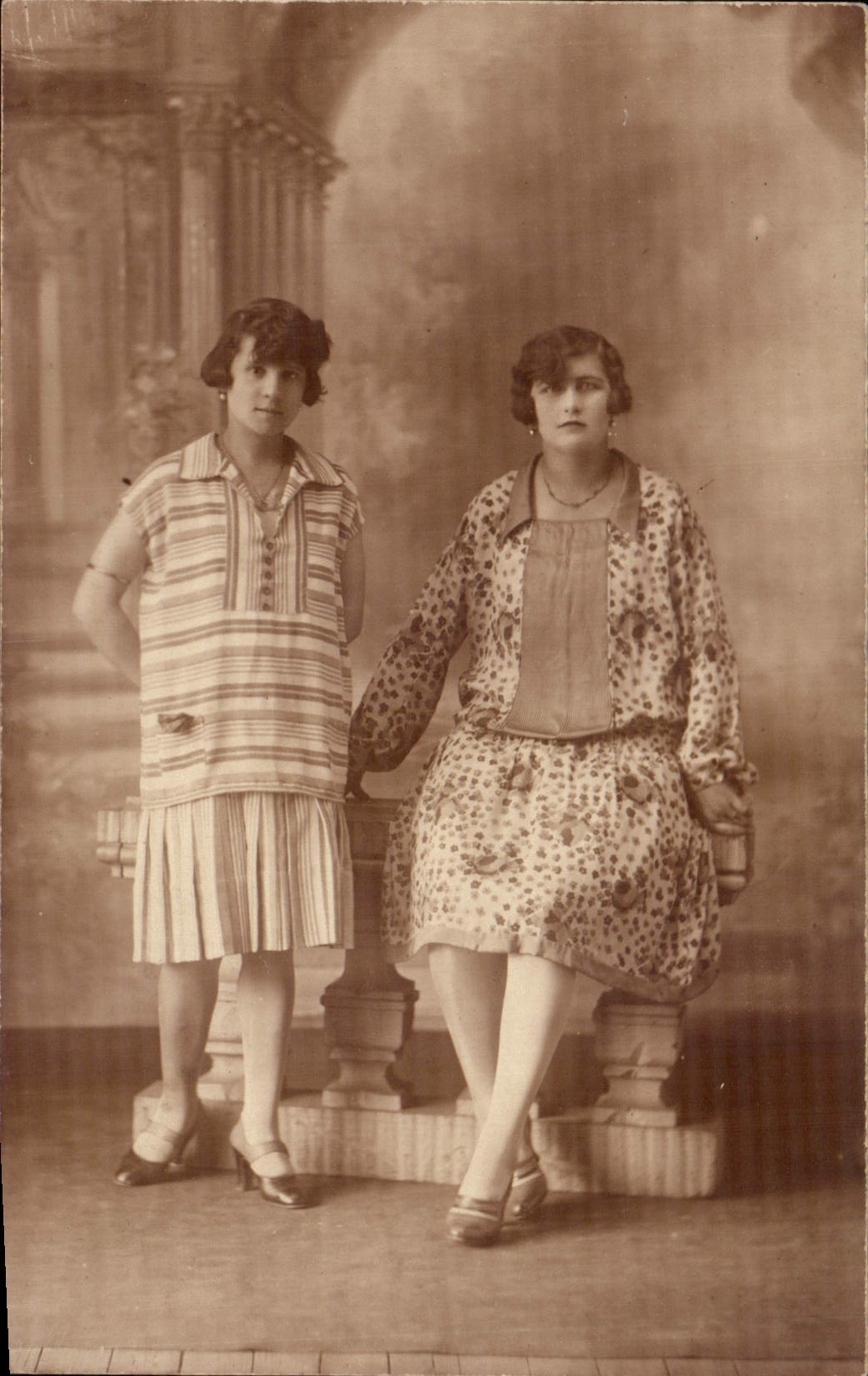 CARTE PHOTO Femmes