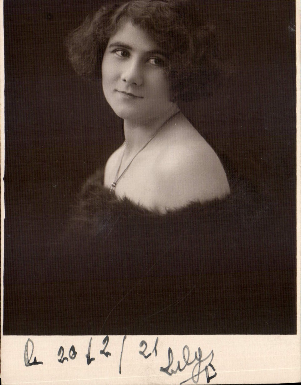CARTE PHOTO Femme