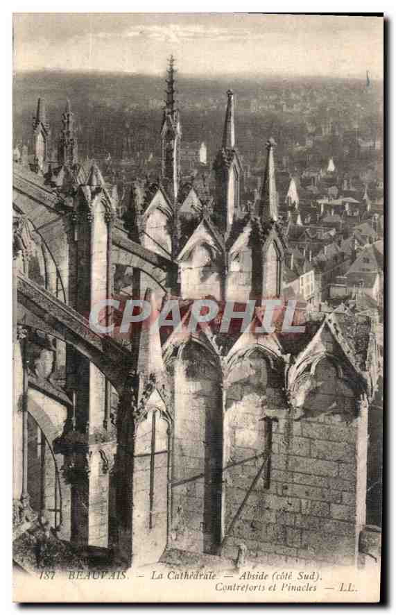 Beaupais — La Cathédrale — Abside (côté Sud). Contreforts et Pinacles — LL.