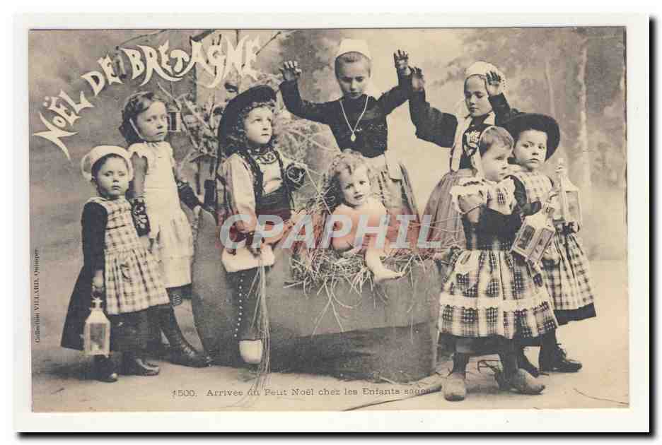 noel de bretagne arrivee du petit noel chez enfants sages coiffe folklore lanterne broderie costume CPA
