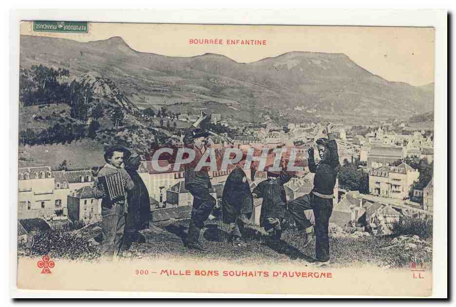 bourree enfantine d'auvergne pittoresque accordeon coiffe folklore costume CPA