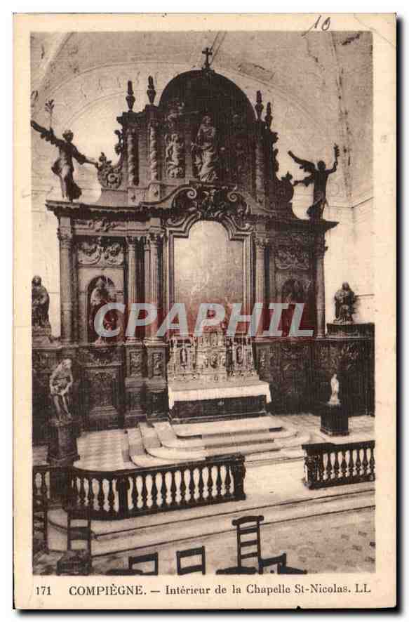 CPA Compiegne Interieur de la Chapelle St Nicolas 