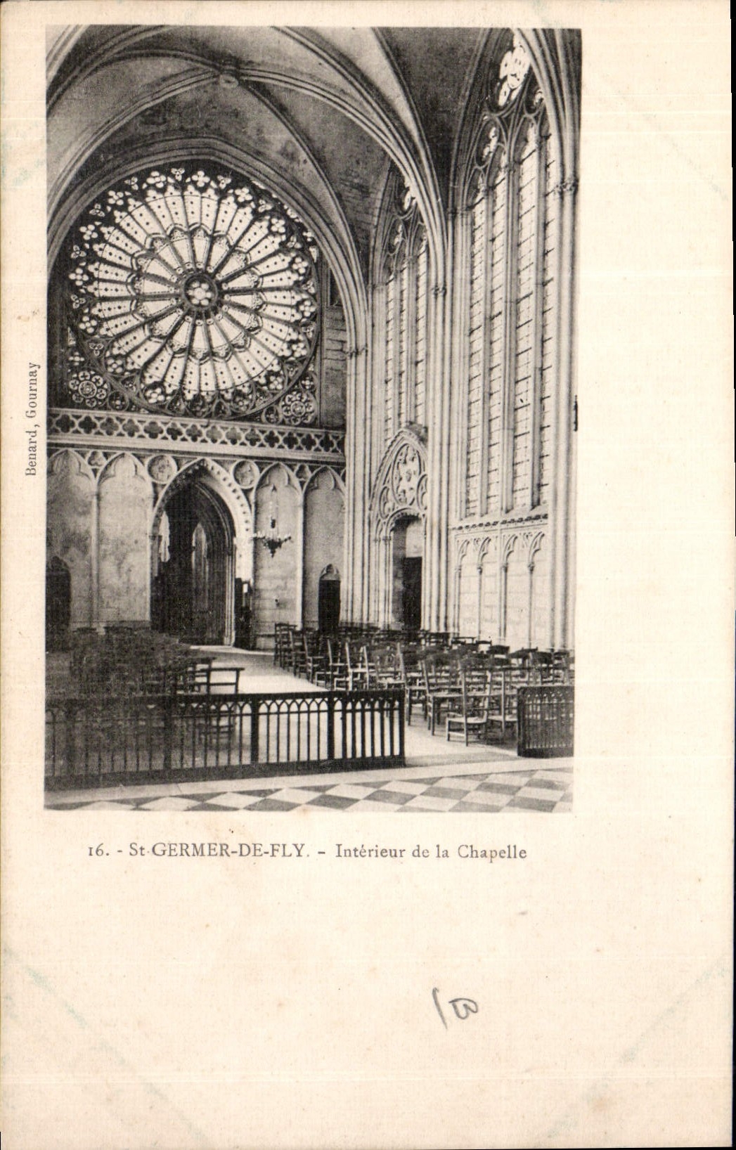 CPA St Germer de Fly interieur de la Chapelle 
