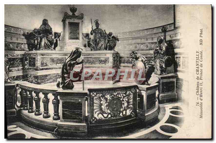 CPA Chateau de Chantilly mausolee d'Henri II prince de Conde 