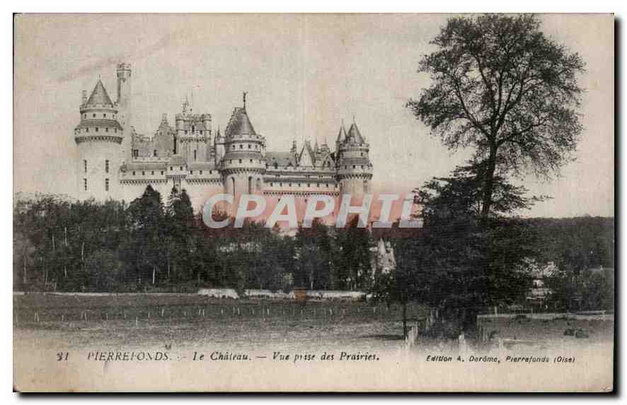 CPA Pierrefonds le Chateau vue prise des Prairies 