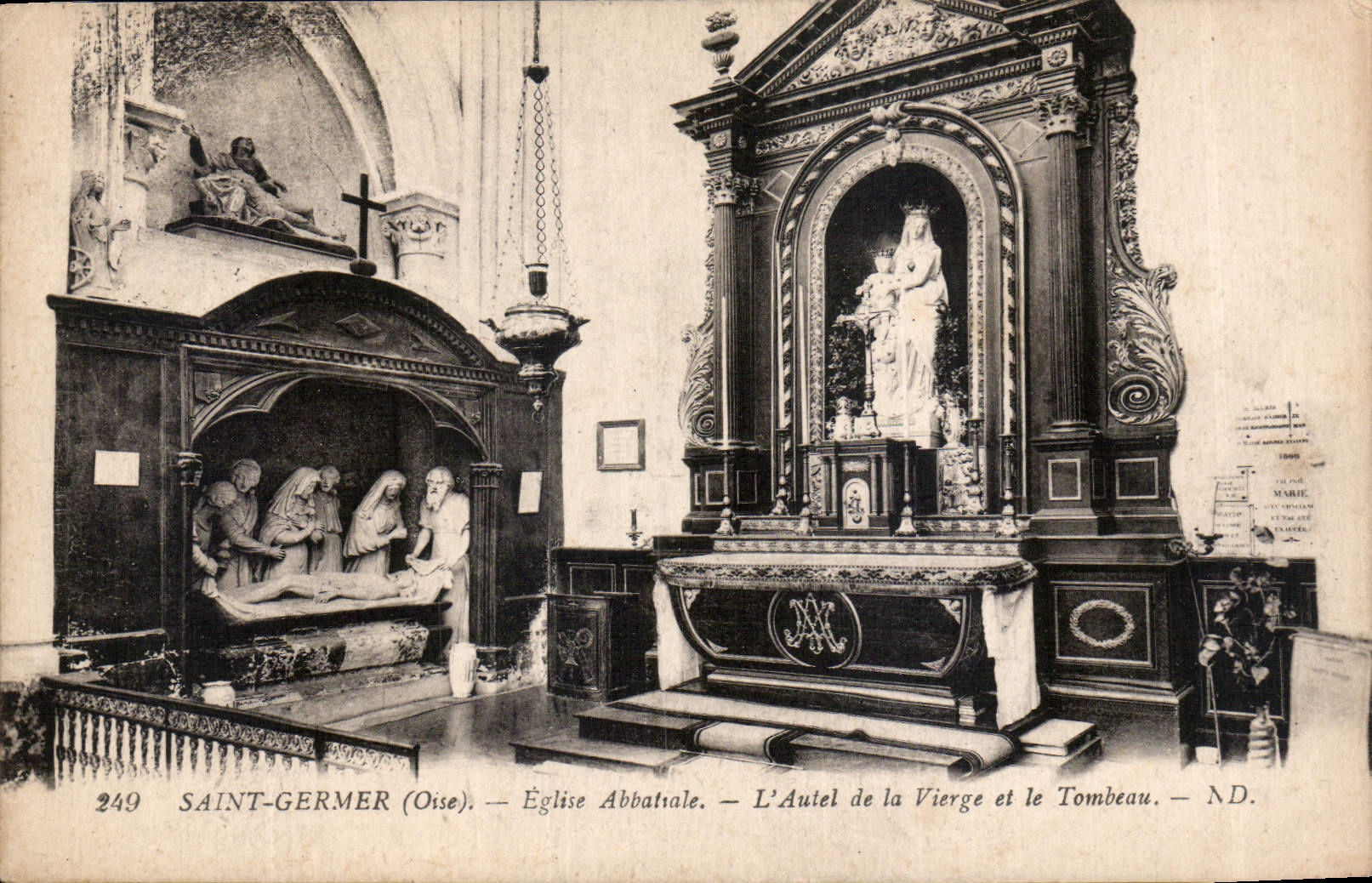 Saint-Germer (Oise) — Église Abbatiale. L'Autel de la Vierge et le Tombeau.