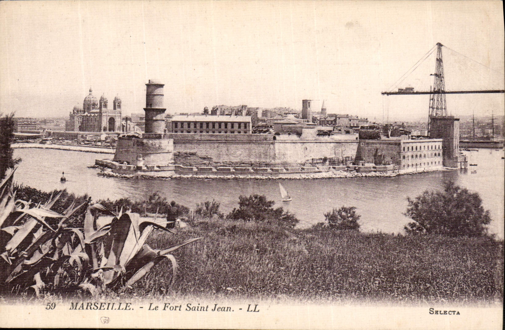 CPA Marseille le Fort Saint jean 