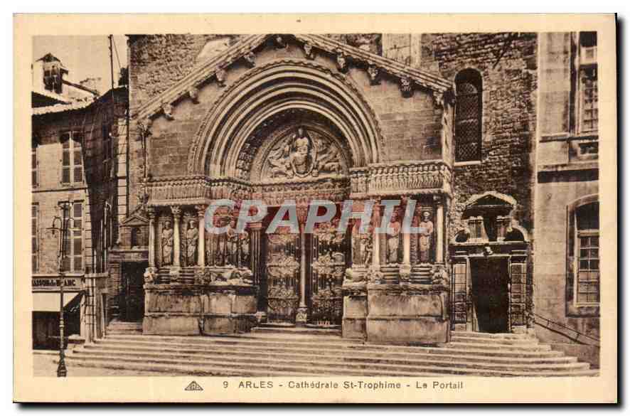 Arles - Cathédrale St-Trophime - La Portail — CPAPHIL n°9