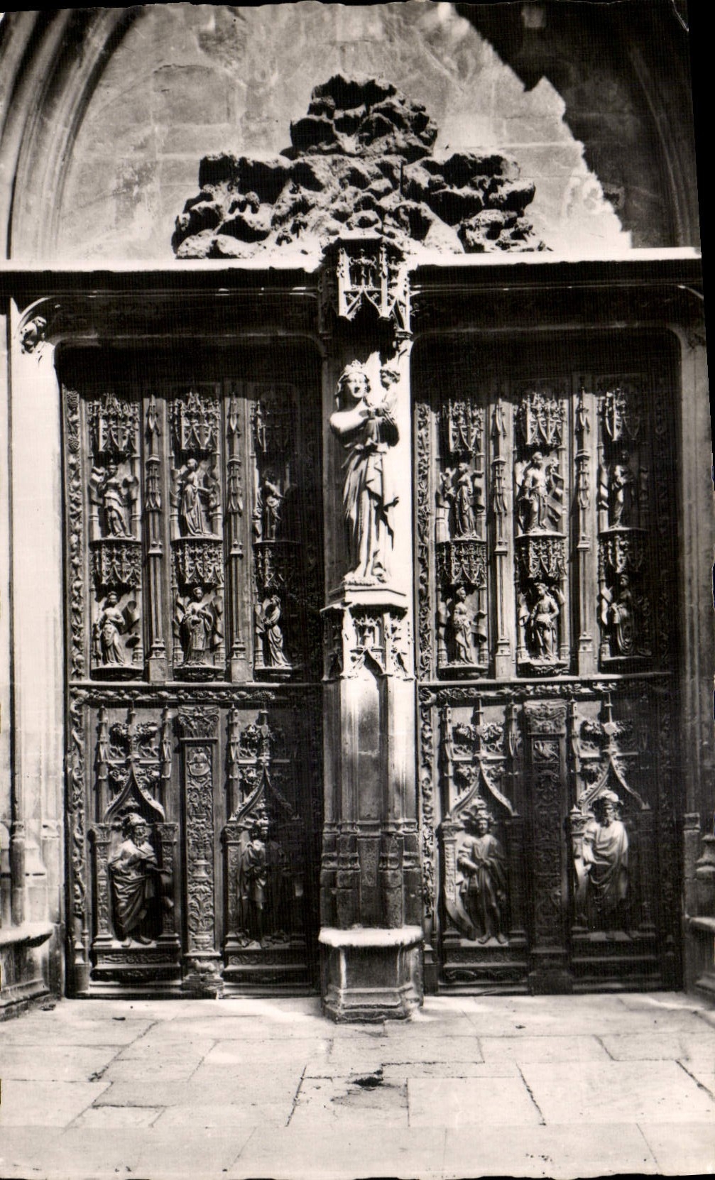 Portal der Kathedrale von Aix-en-Provence — Werk von Jean Guiramand, Anfang des 16. Jahrhunderts — Éditions Claper, Aix-en-Provence