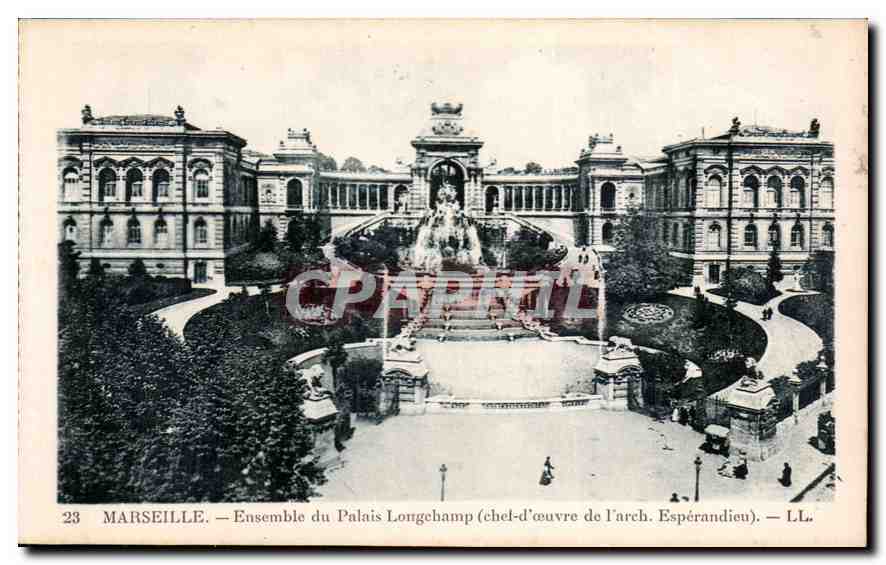 CPA Marseille Ensemble du Palais Longchamp Chef d'Oeuvre de l'arch Esperandieu 