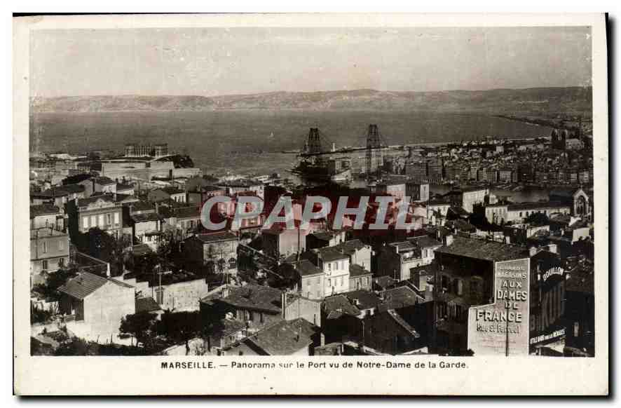 CPA Marseille Panorama sur le Port vu de Notre Dame de la Garde 
