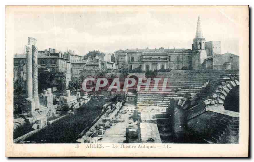 Arles — Le Théâtre Antique — L.L.