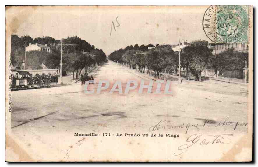 CPA Marseille le Prado vu de la Plage 