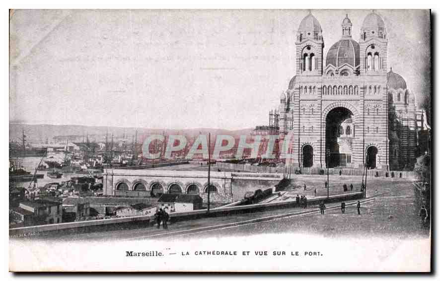 CPA Marseille la Cathedrale et Vue sur le Port 