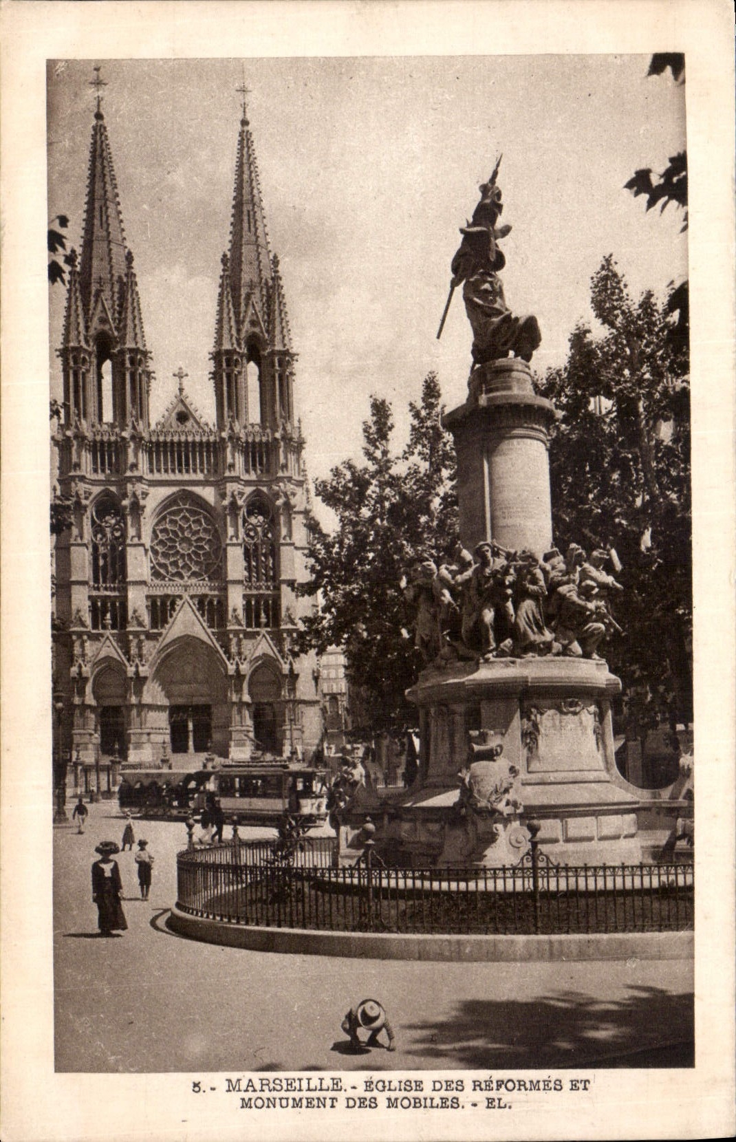 Marseille - Église des Réformés et Monument des Mobiles