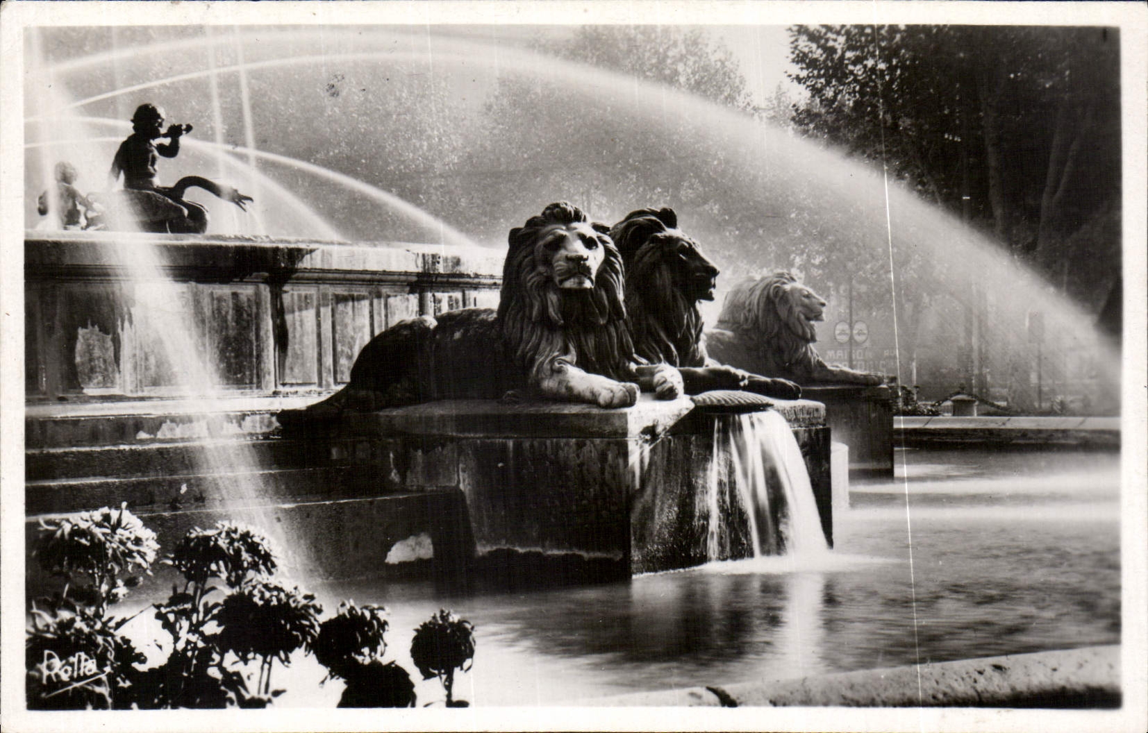Grande Fontaine — Detail — Les Éditions Réaltys, Nice, n° 3054