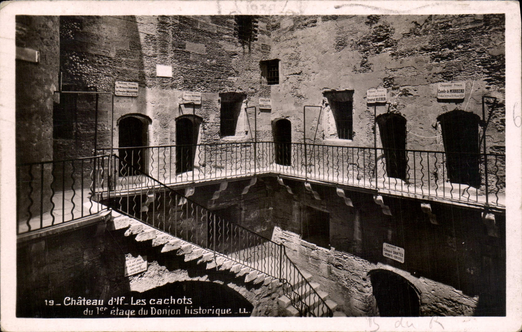 CPA Chateau d'If les cachots du 1er etage du Donjon historique 
