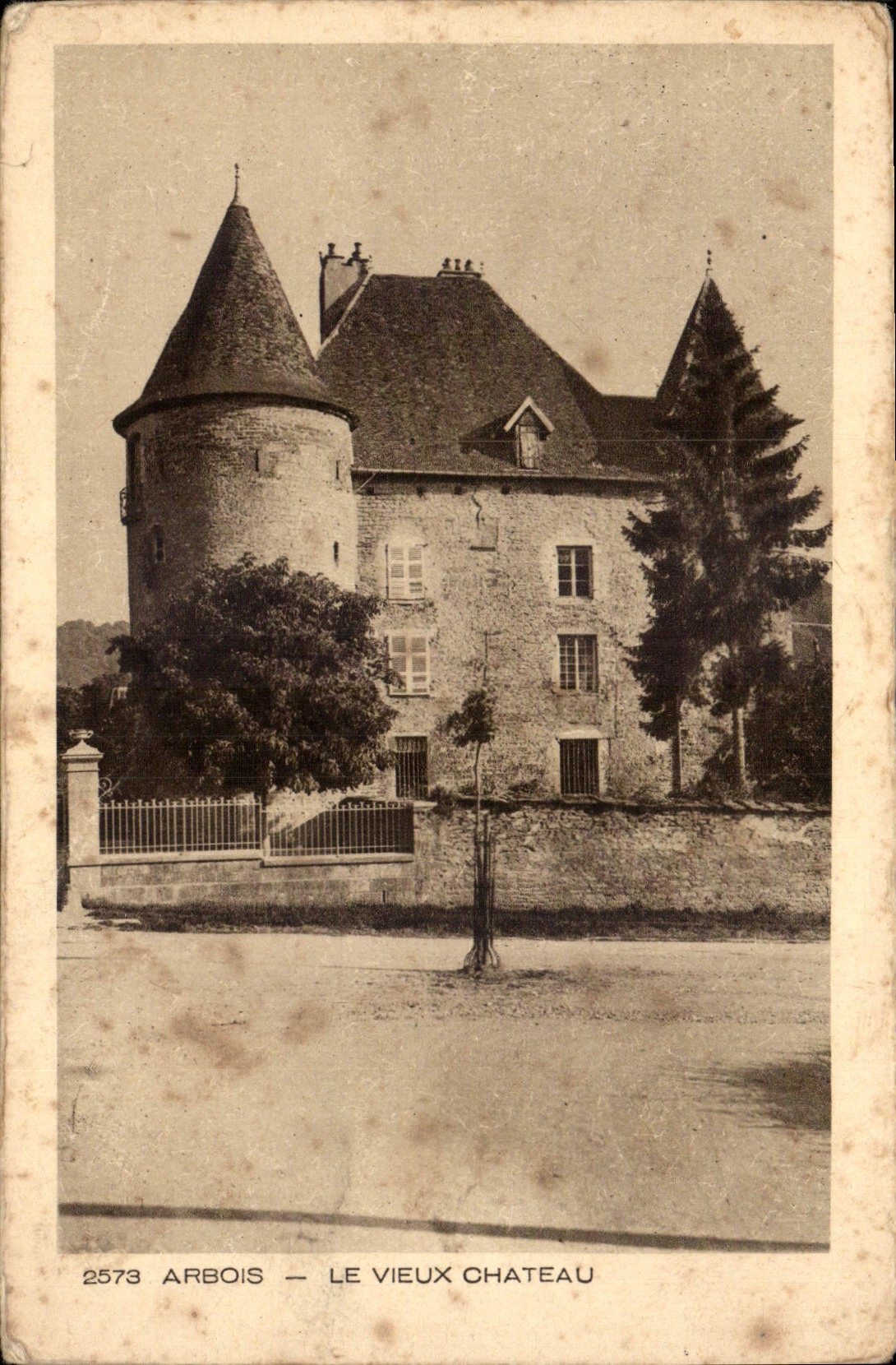 Arbois — Das alte Schloss — Serie 2573