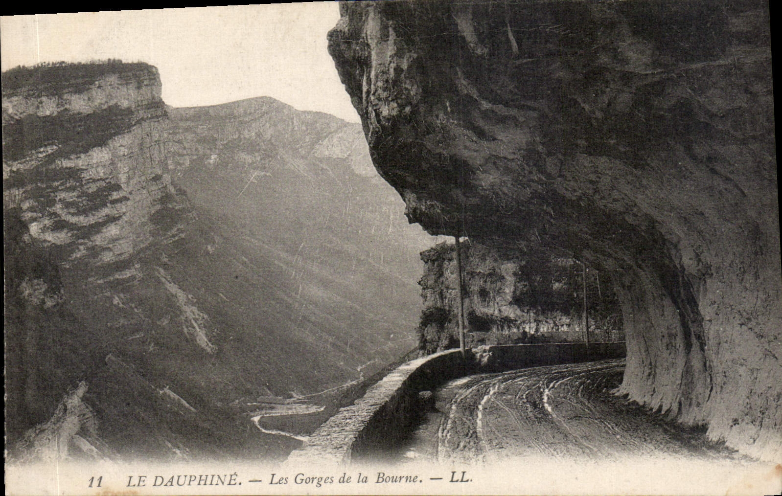 Les Gorges de la Bourne — LE DAUPHINÉ — LL.