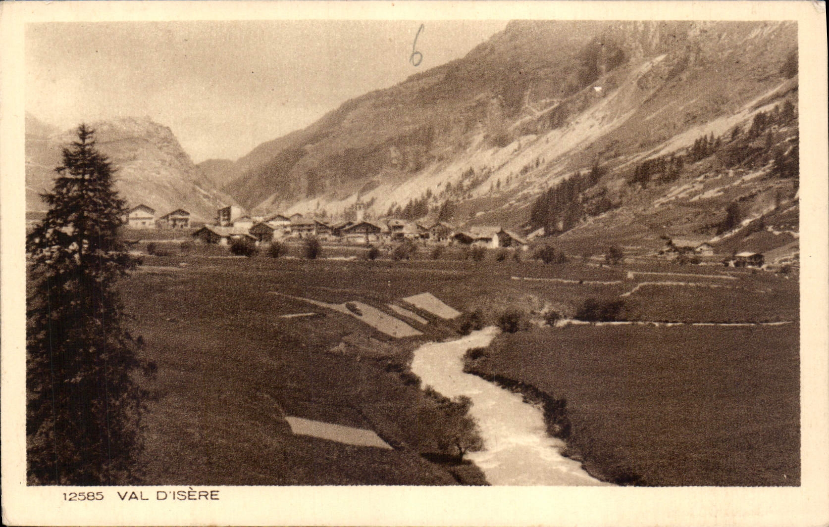 Val d'Isère — Panoramablick auf das Dorf und den Fluss — Faure-Pascal, Nr. 12585
