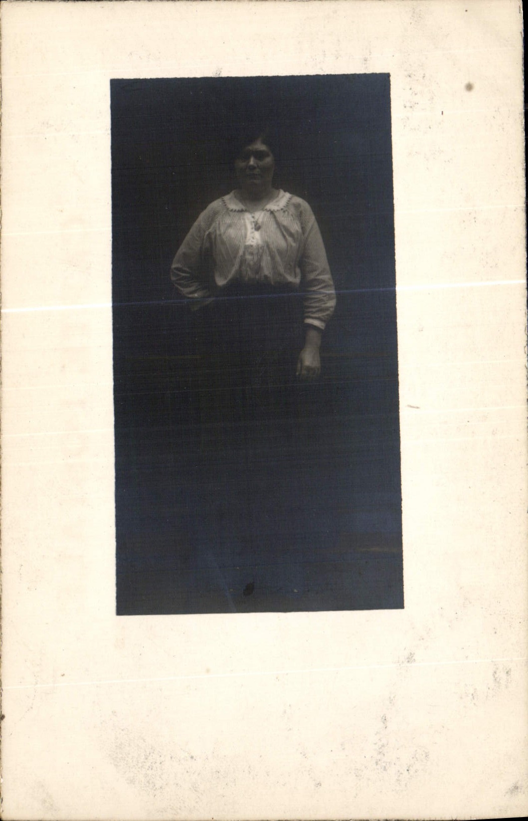 CARTE PHOTO Femme