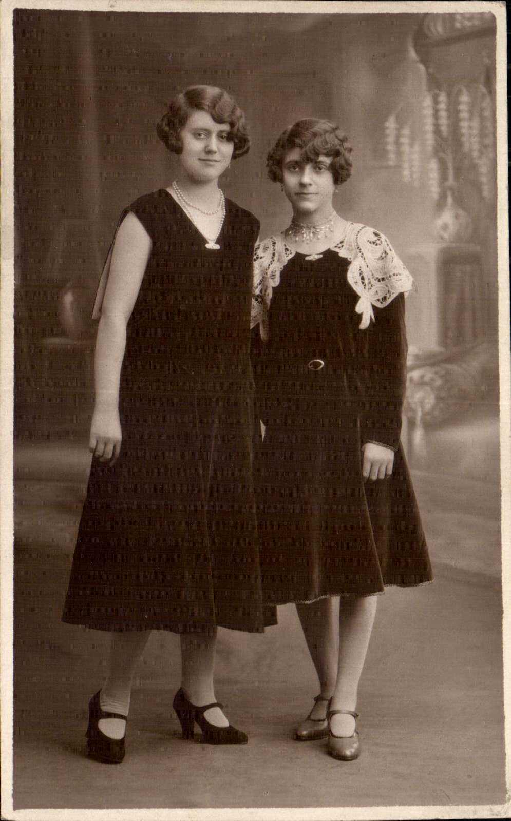 CARTE PHOTO Femmes