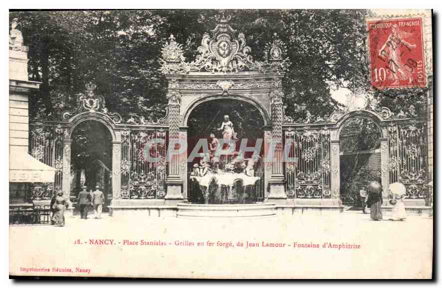 CPA Nancy Place Stanislas Grilles en Fer Forge de Jean Lamour Fontaine d'Amphitrite 