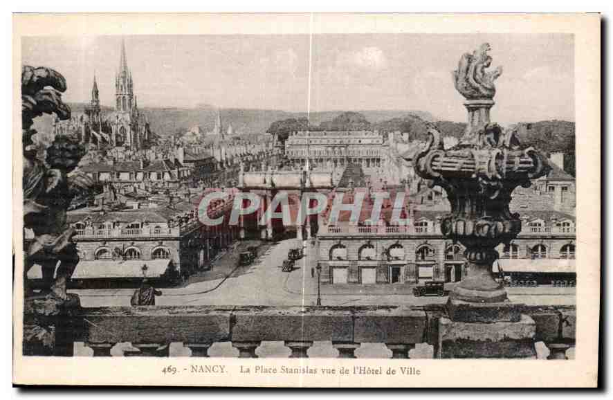 CPA Nancy la Place Stanislas vue de l'Hotel de Ville 
