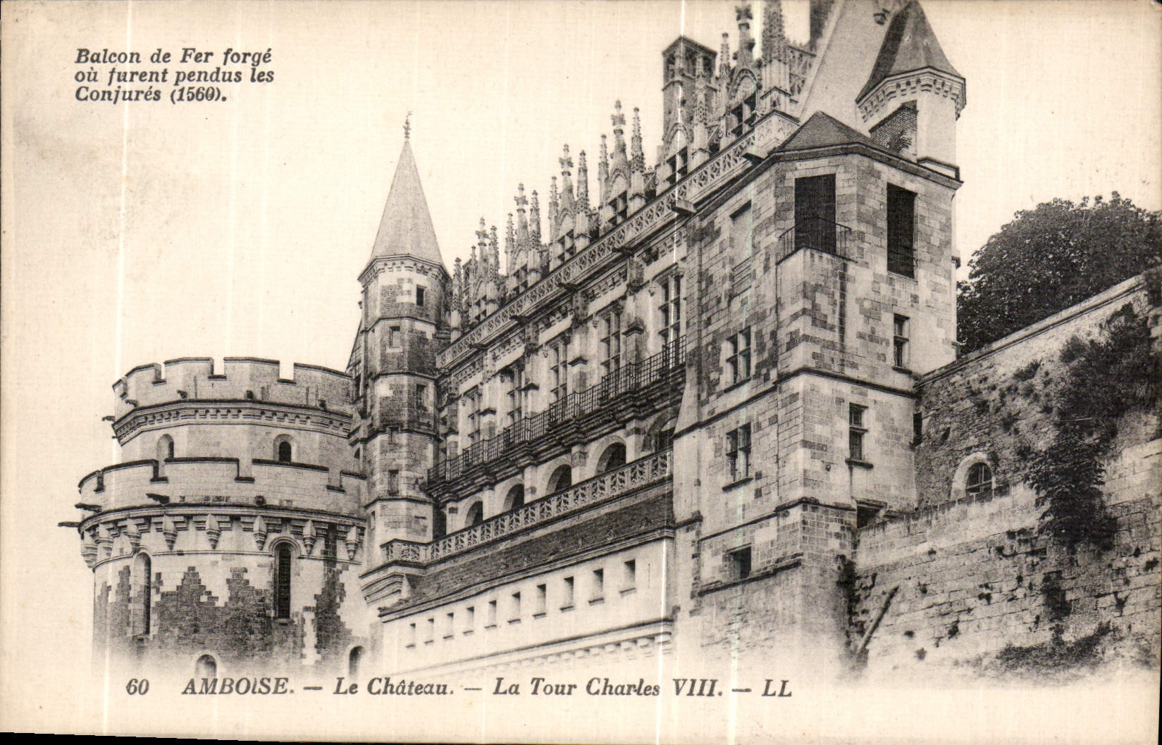 CPA Amboise le Chateau la Tour Charles VIII 