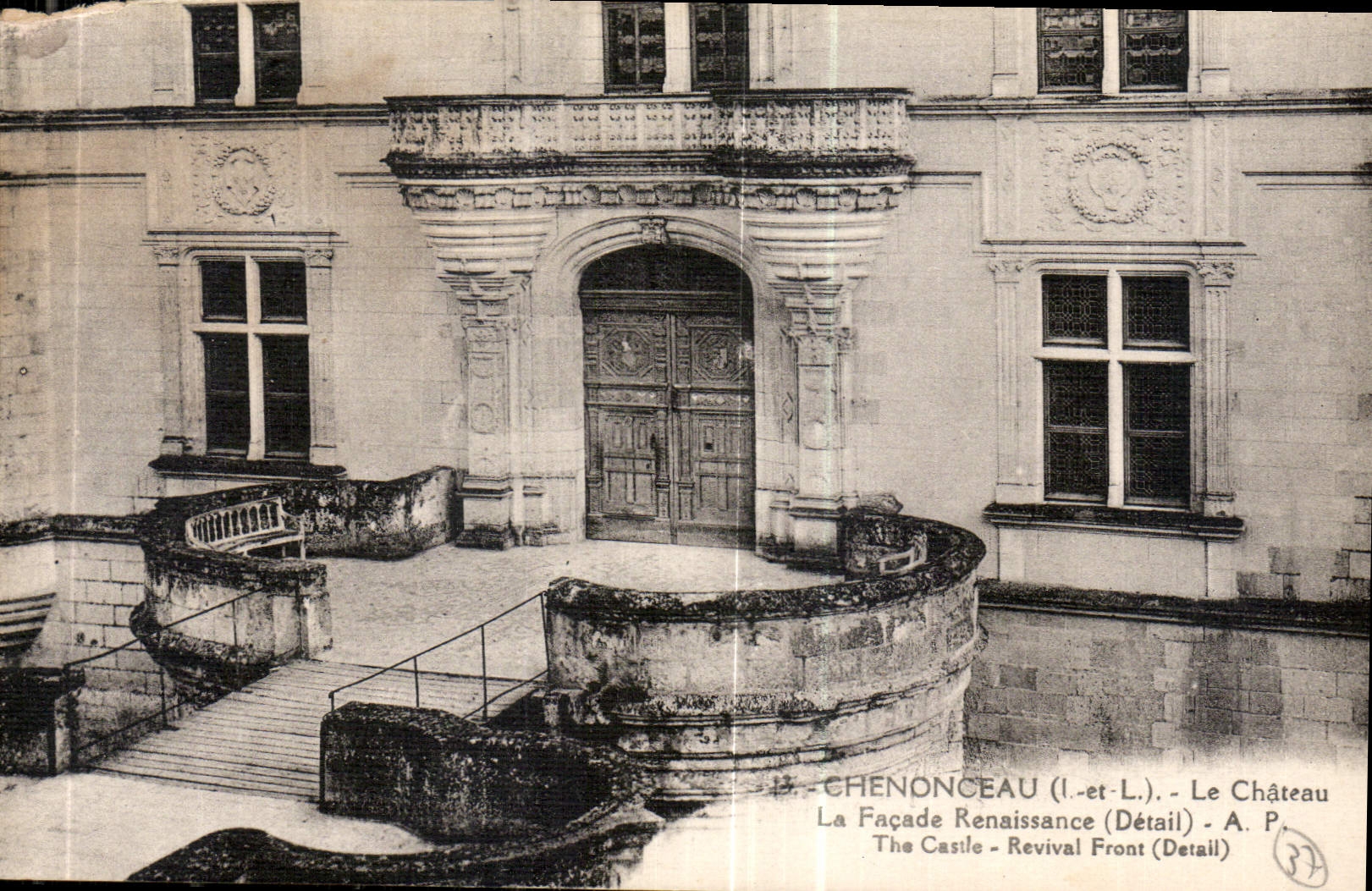 CPA Chenonceau I et L le Chateau la Facade Renaissance Detail 