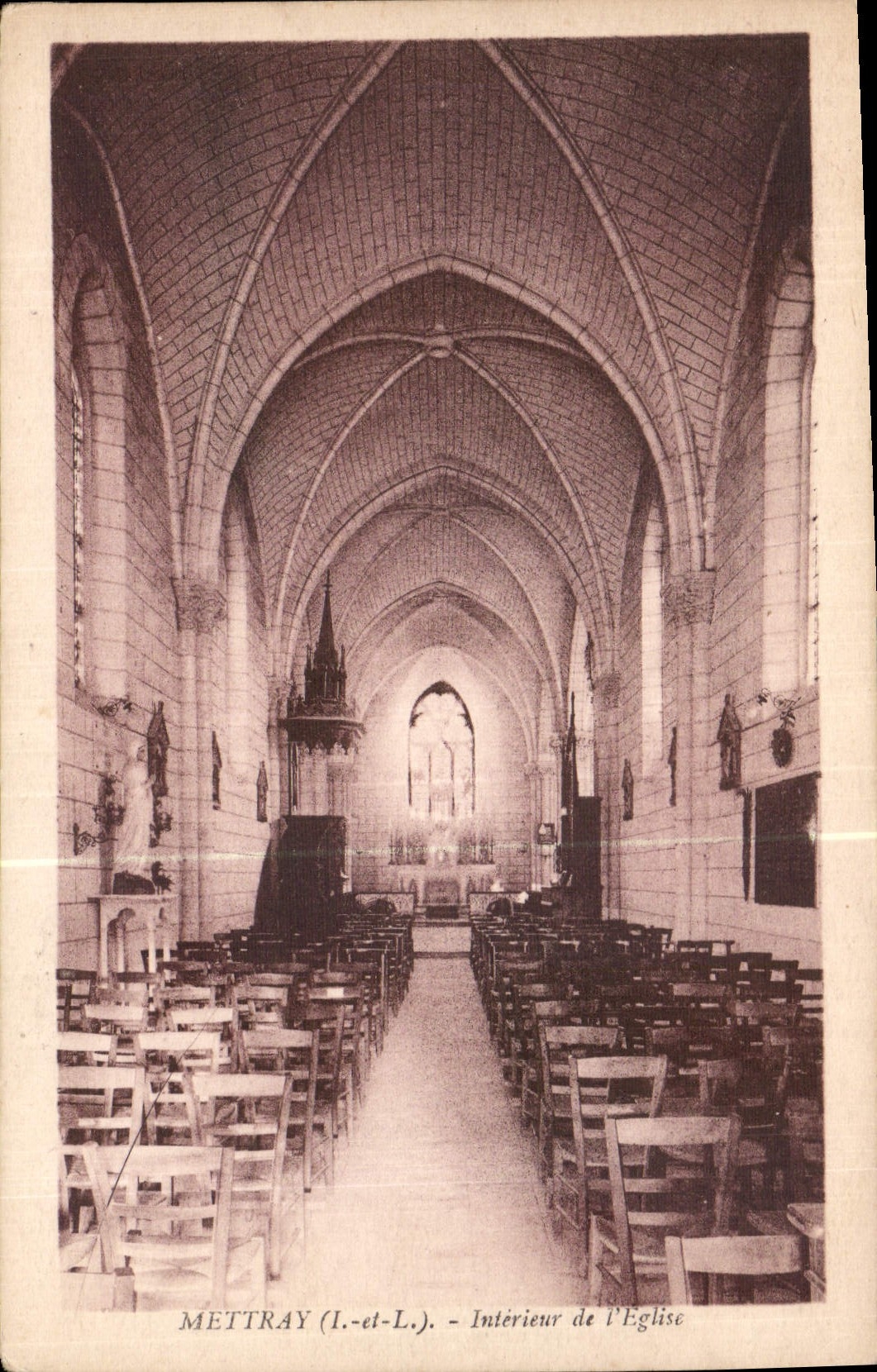 CPA Mettray I et L Interieur de l'eglise 