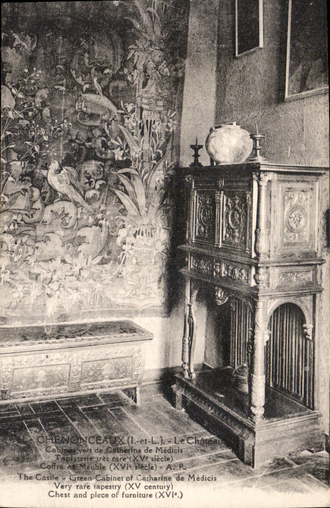 CPA Chenonceaux I et L le Chateau Cabine vert de Catherine de Midicis Tapisserrie XV siecle Cloitre 