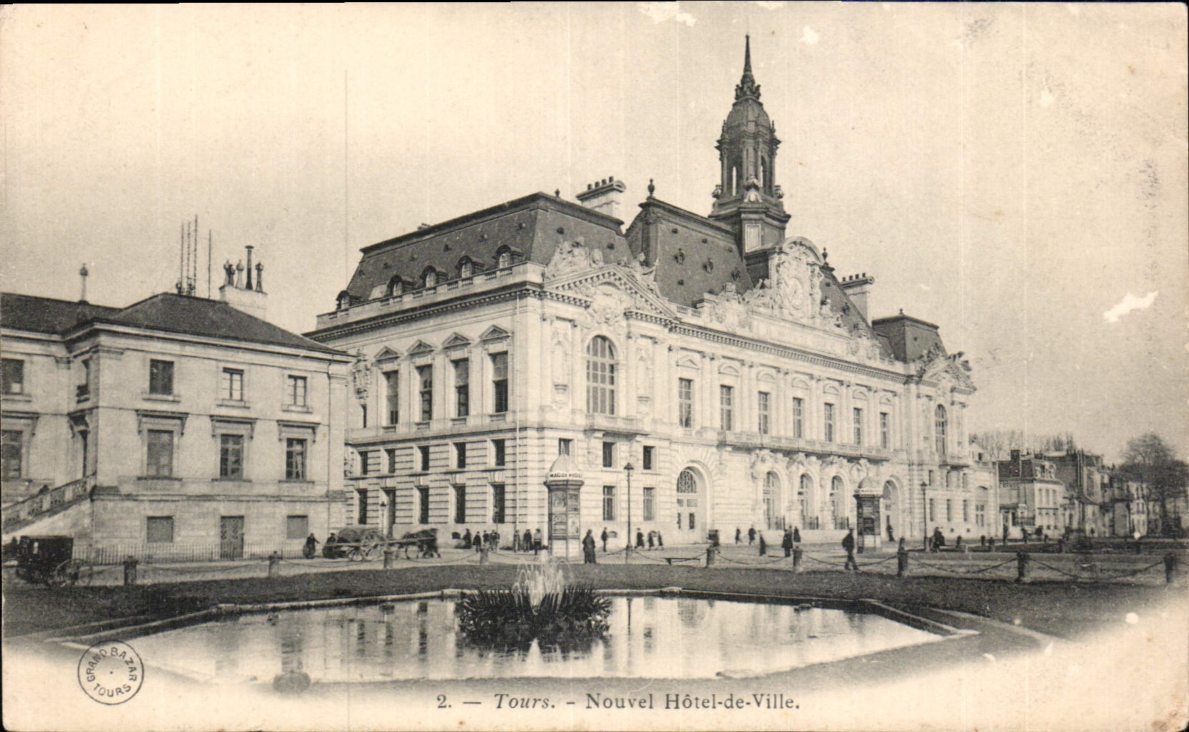 CPA Tours Nouvel Hotel de Ville 