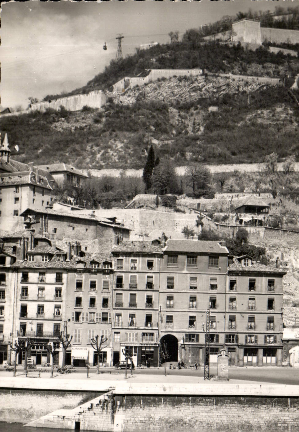 Grenoble — quai Xavier-Jouvin et fort Rabot — Édit. « La Cigogne »
