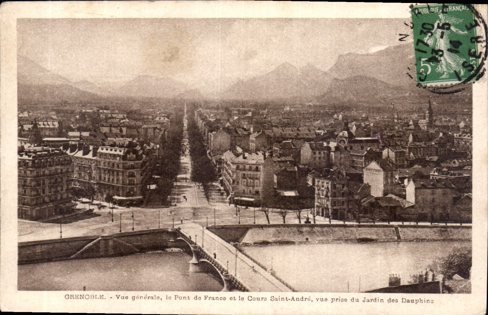 Grenoble - Vue générale, le Pont de France et le Cours Saint-André, vue prise du Jardin des Dauphins