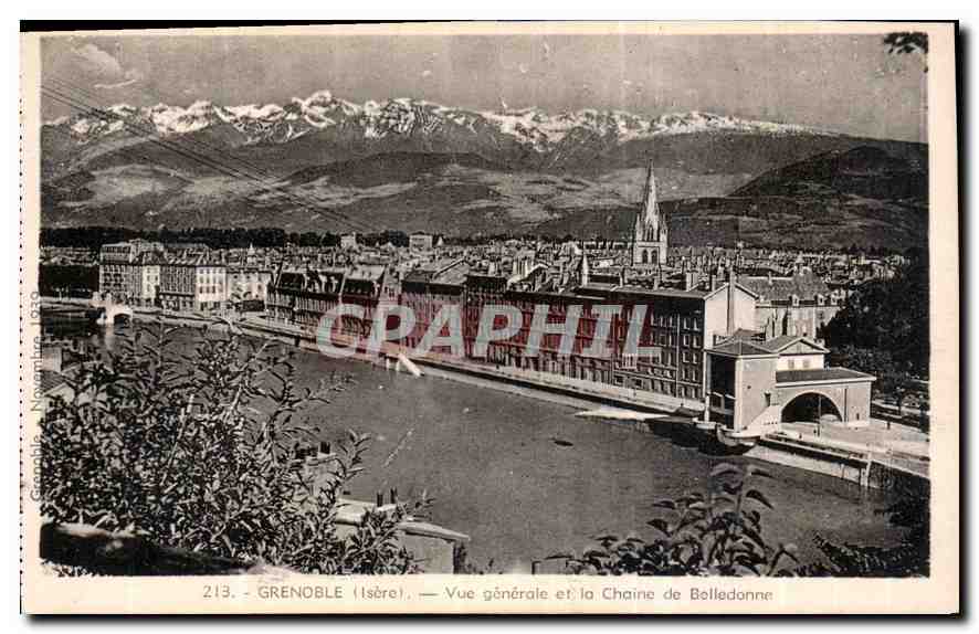 CPA Grenoble Isere Vue generale et la Chaine de Belledonne 